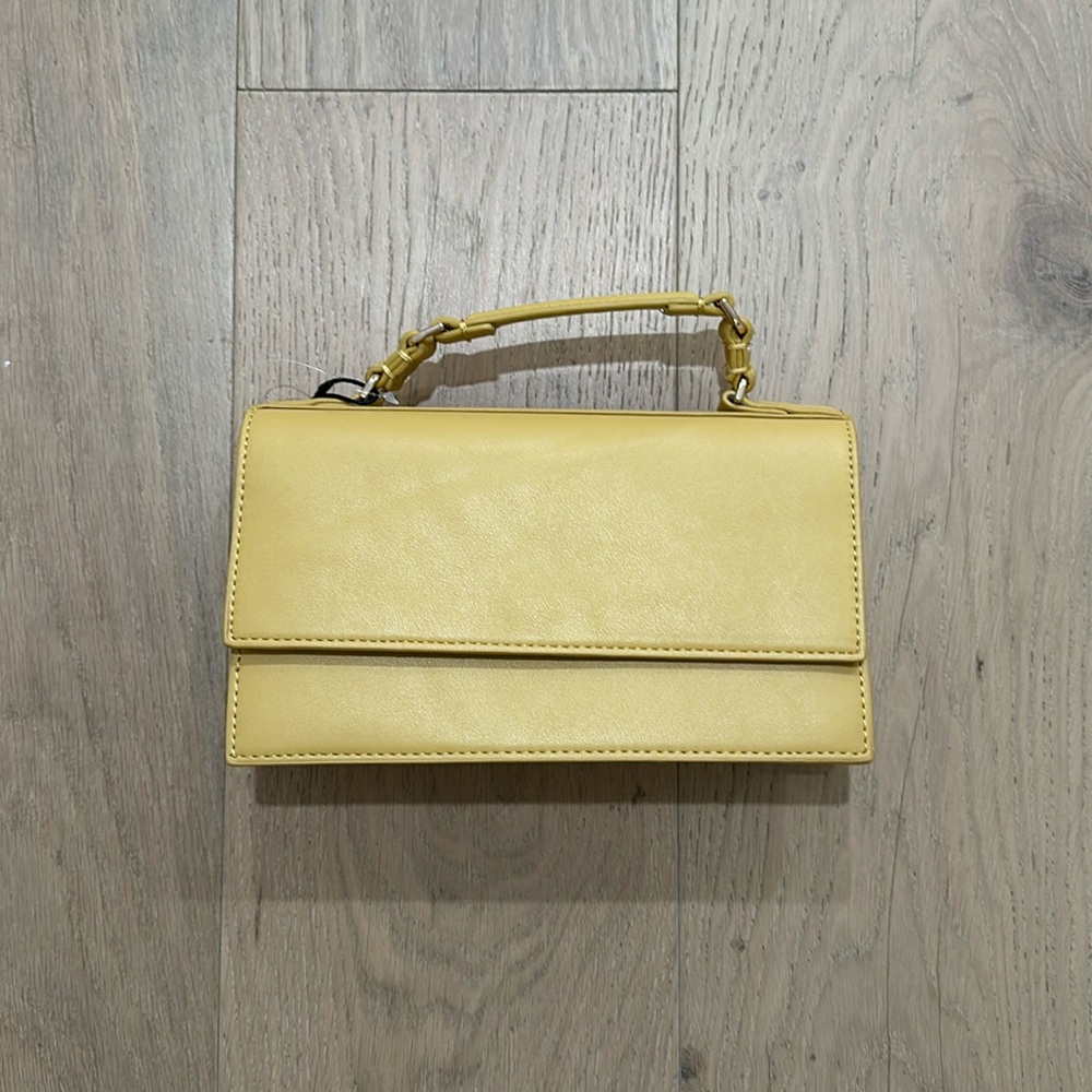 NWT Zara yellow vegan square mini city bag.